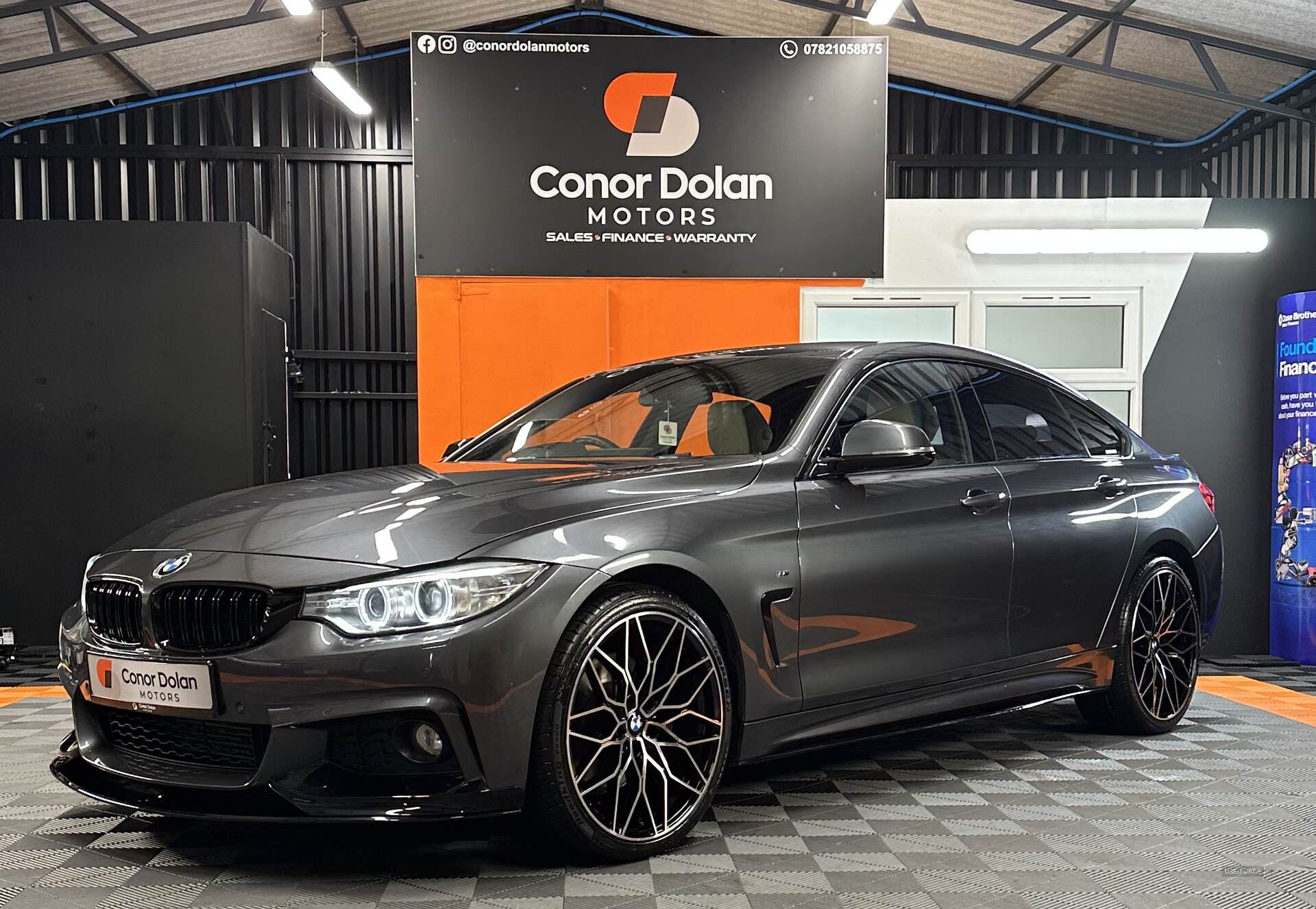 Car image 9