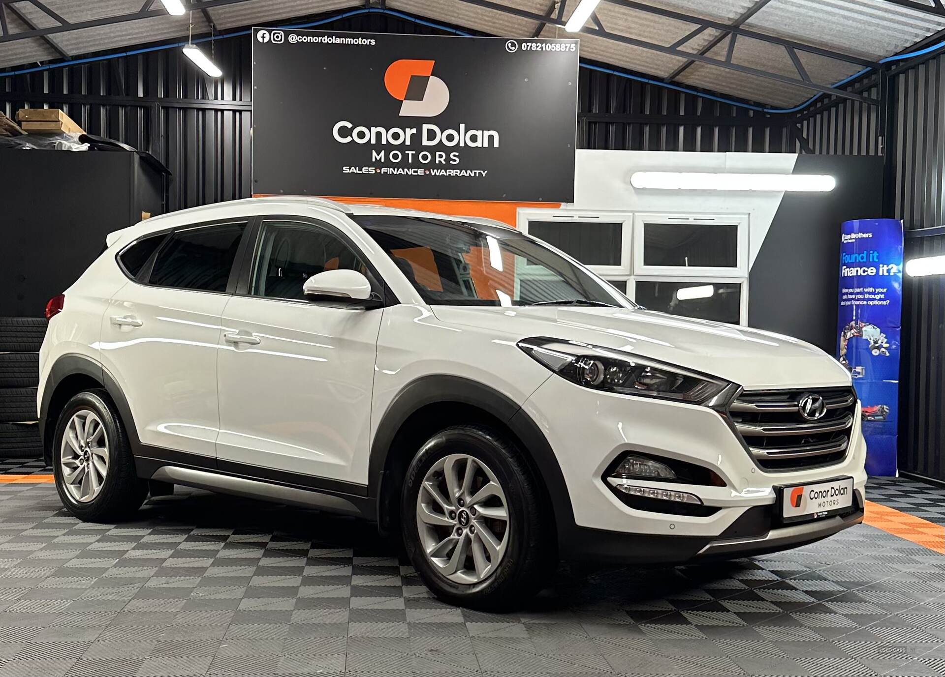 Car image 1
