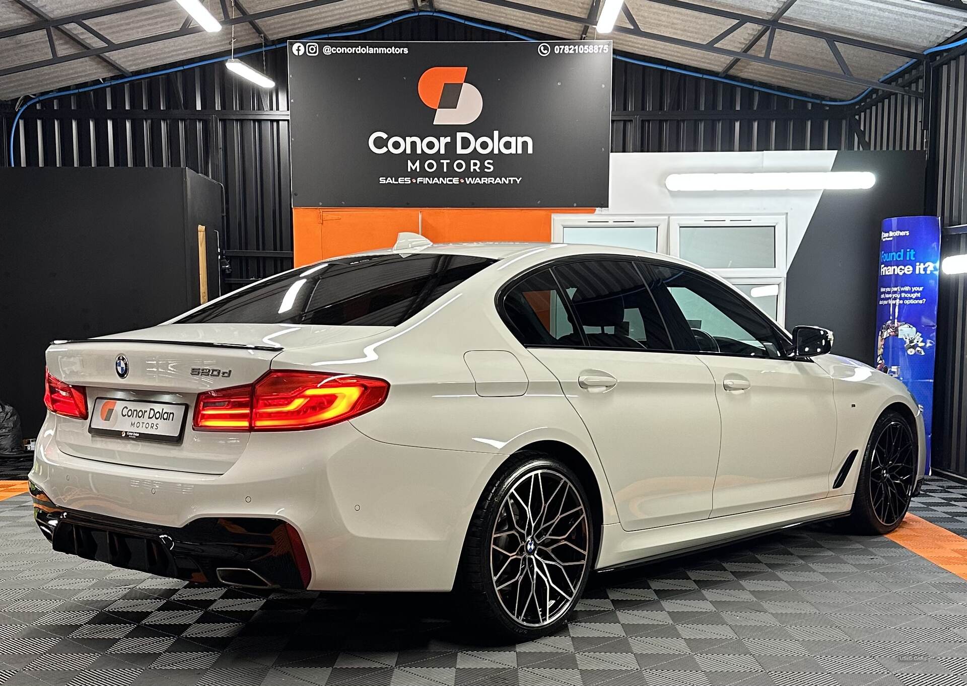 Car image 6